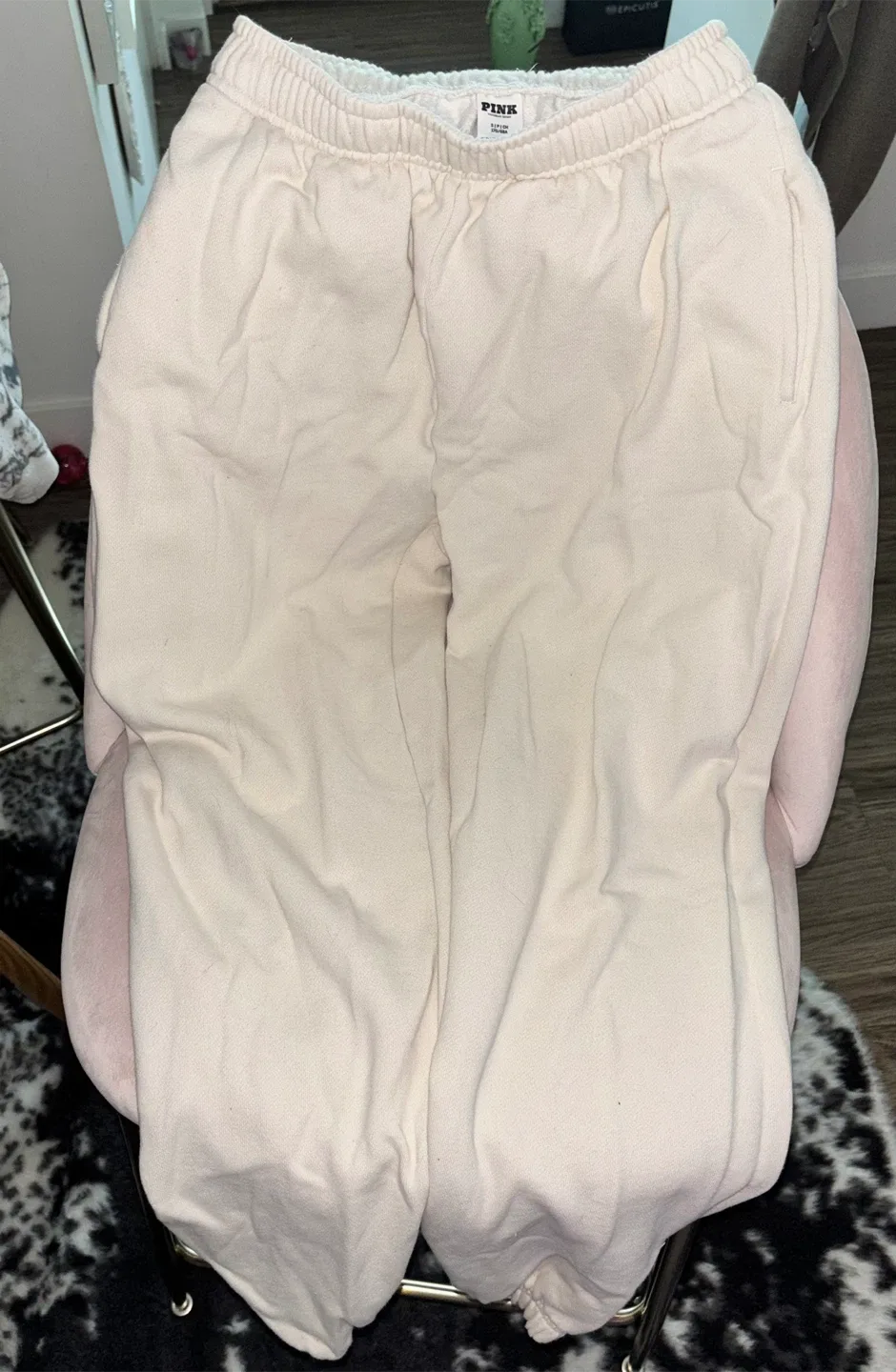 PINK Victoria's Secret Cream Sweatpants - Size S image indicator(2)