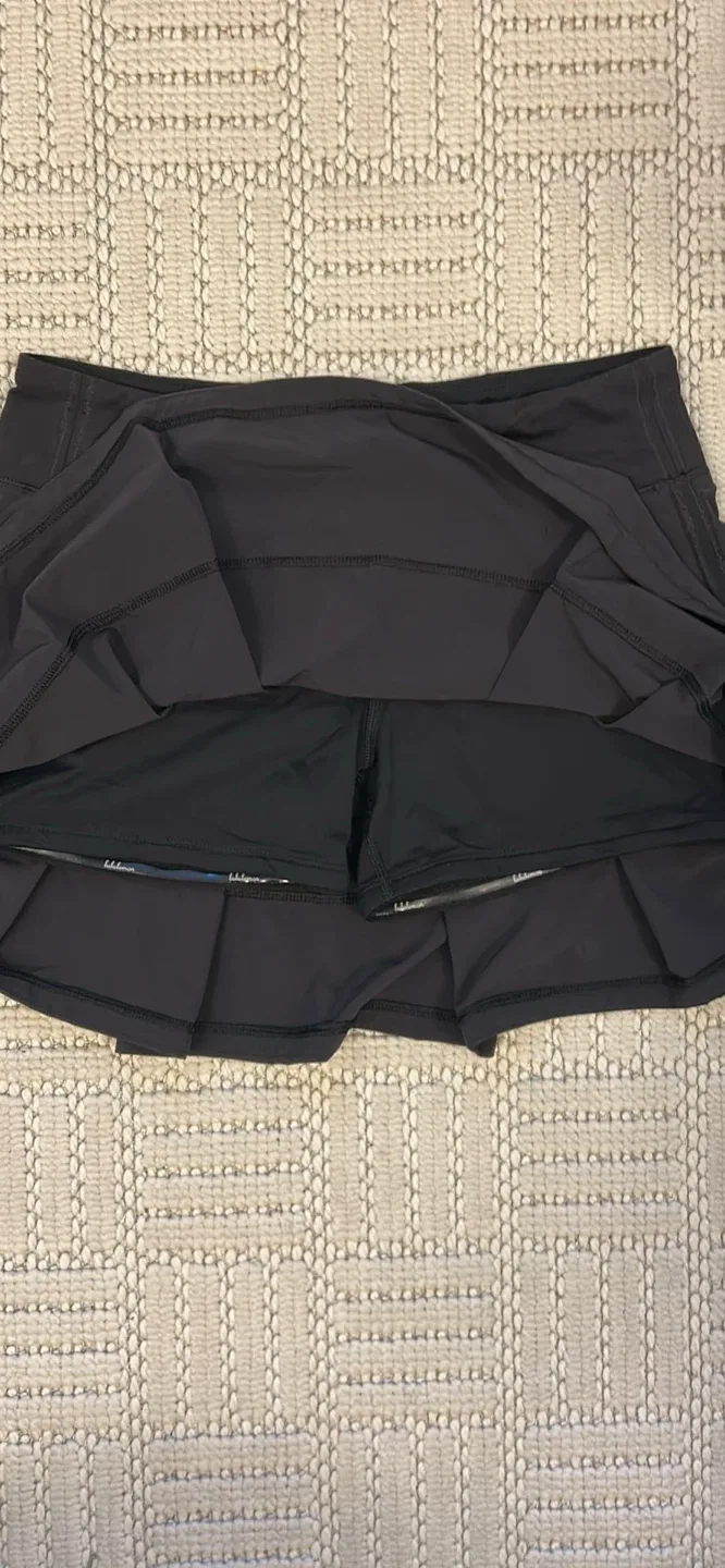 Lululemon Pace Rival Skirt 6 Tall Black image indicator(2)