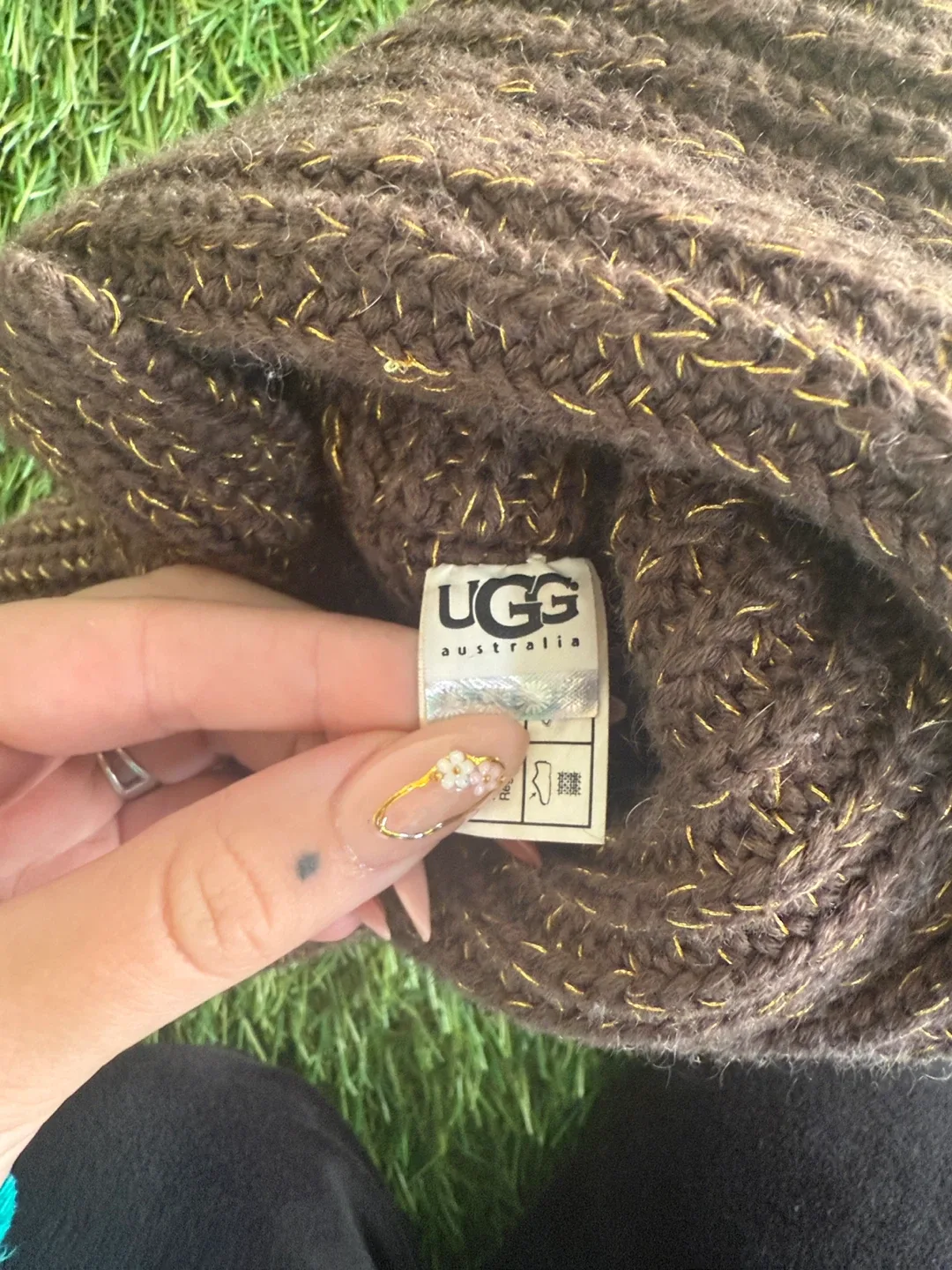 UGG Australia Brown Knit Boots image indicator(5)