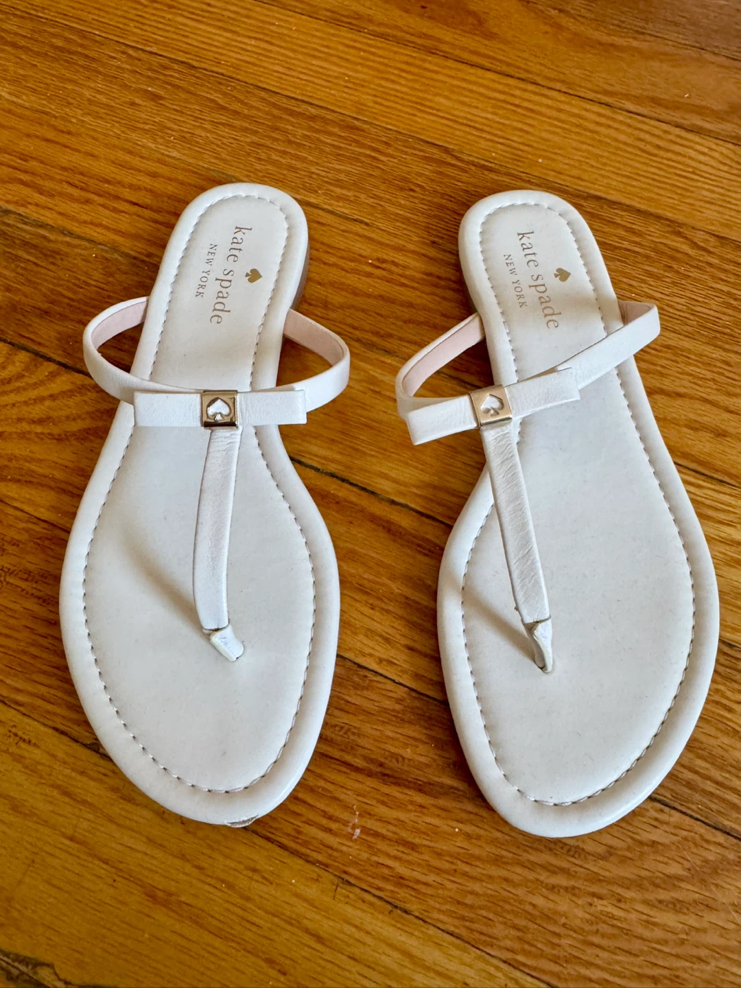Kate Spade White Sandals - Size 6.5