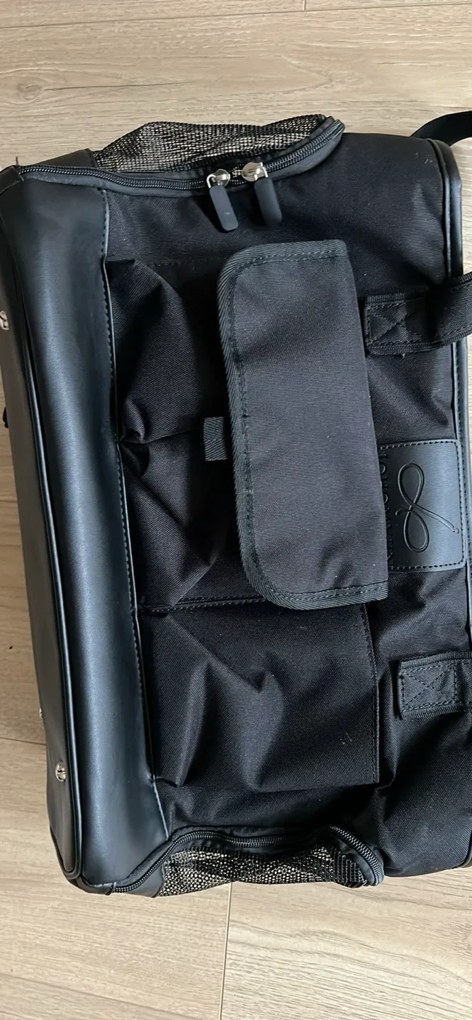 Black Pet Carrier Bag image indicator(2)