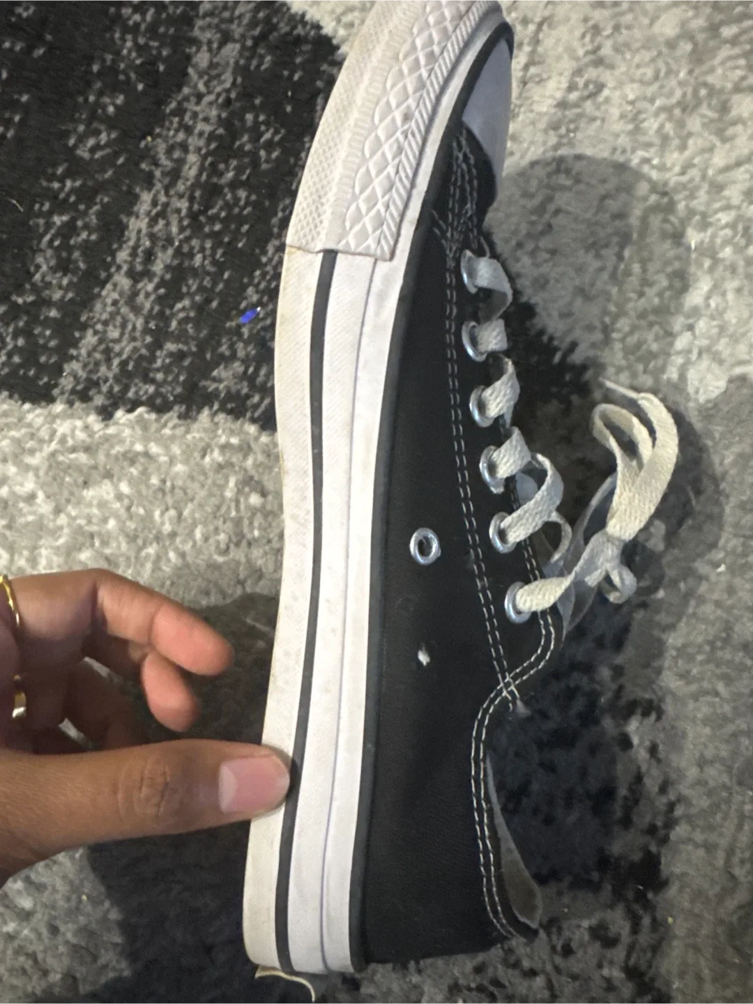 Converse All Star Low Top - Women's Size 8 image indicator(3)