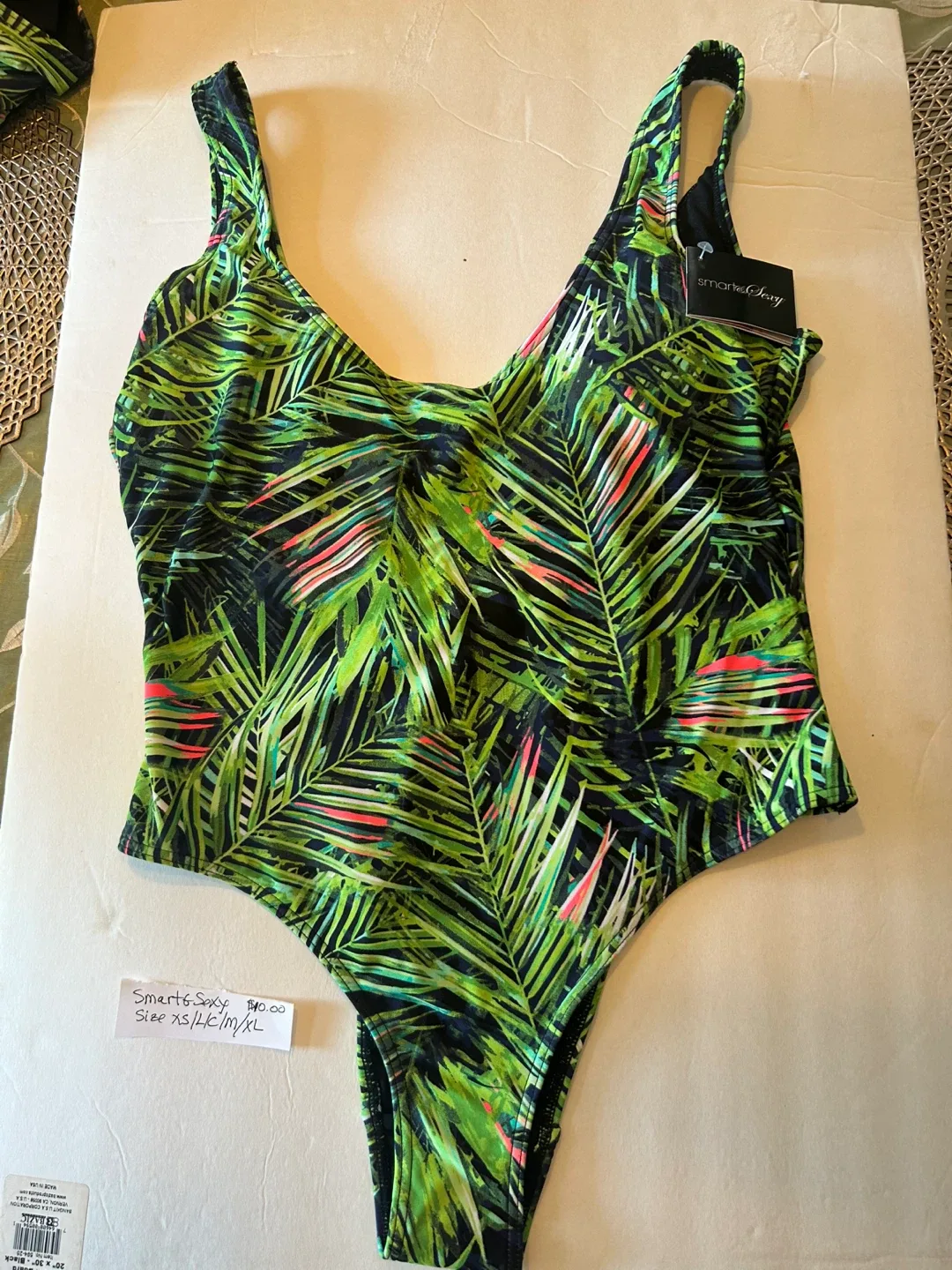 Smart & Sexy One-Piece Swimsuit (Size XS/S/M/L/XL) image indicator(3)