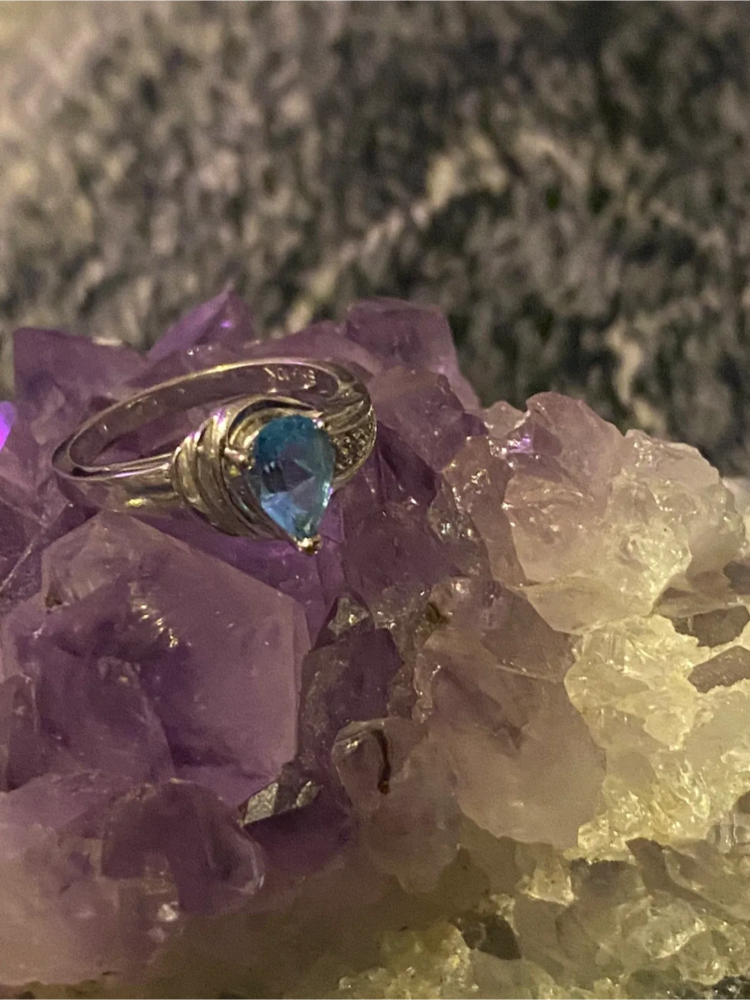 Blue Stone Ring image indicator(2)