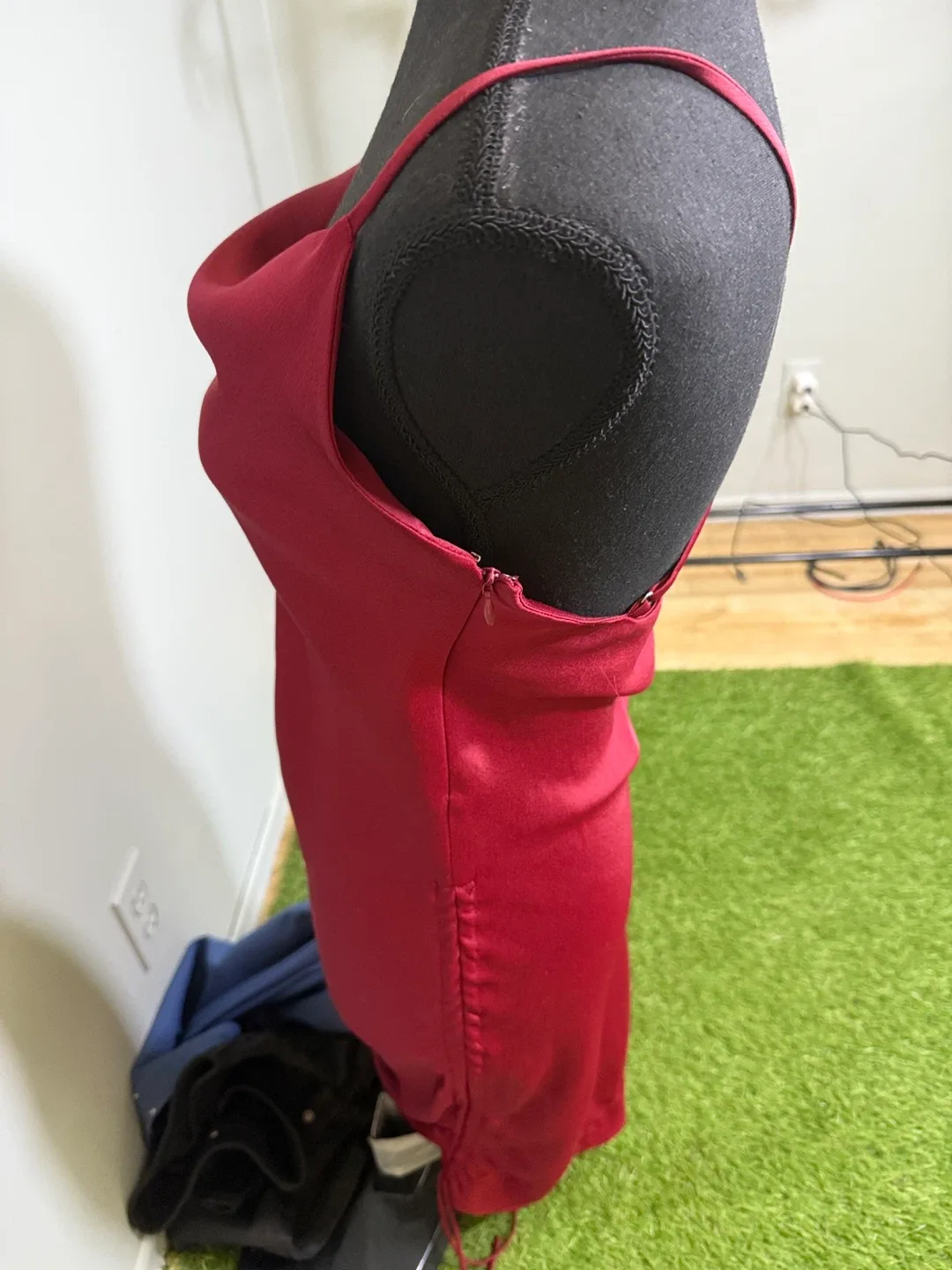 Burgundy Slip Dress image indicator(4)