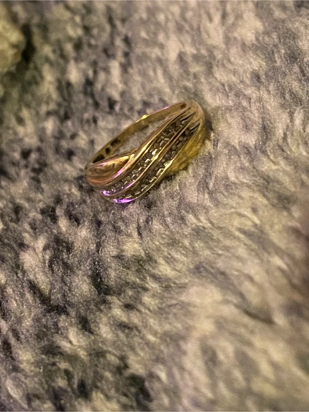 Gold Diamond Ring image indicator(5)