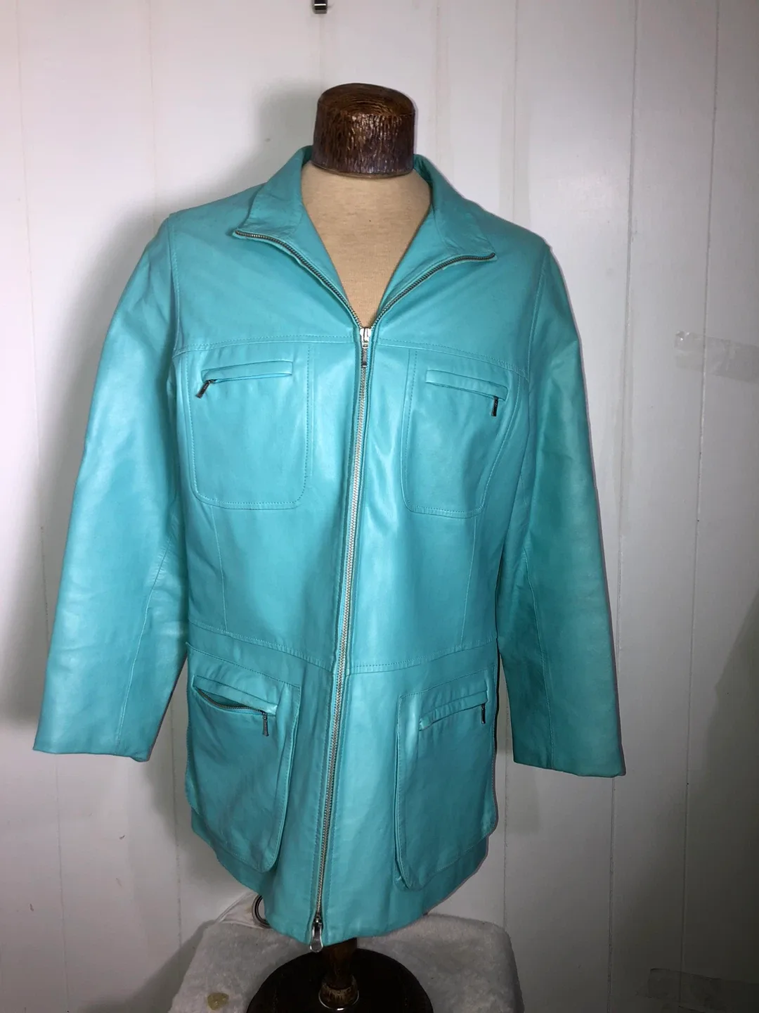 Women’s Teal Genuine Leather Jacket. Danier. Size Large. image indicator(3)
