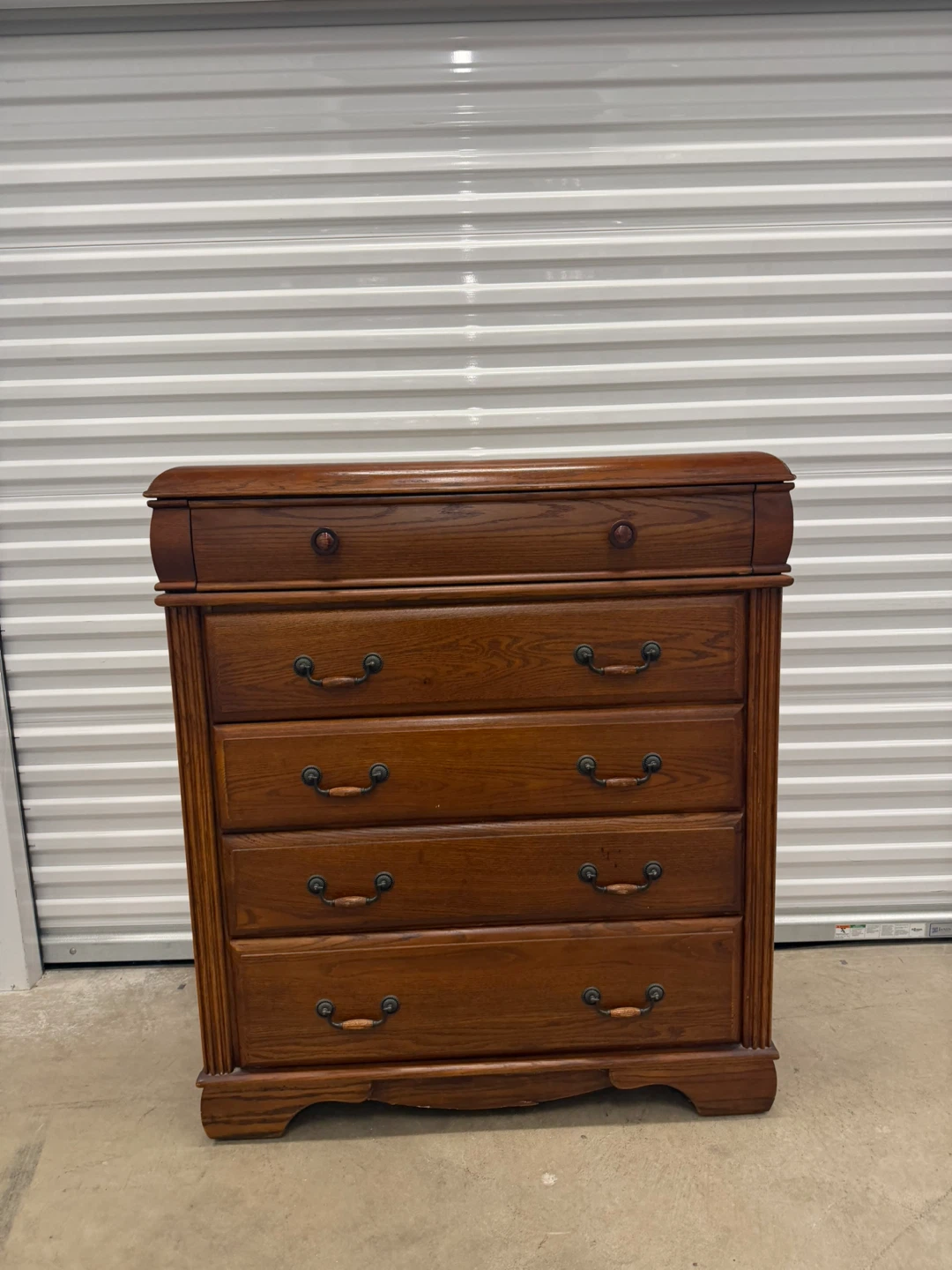 Vintage Mirrored Jewelry Dresser