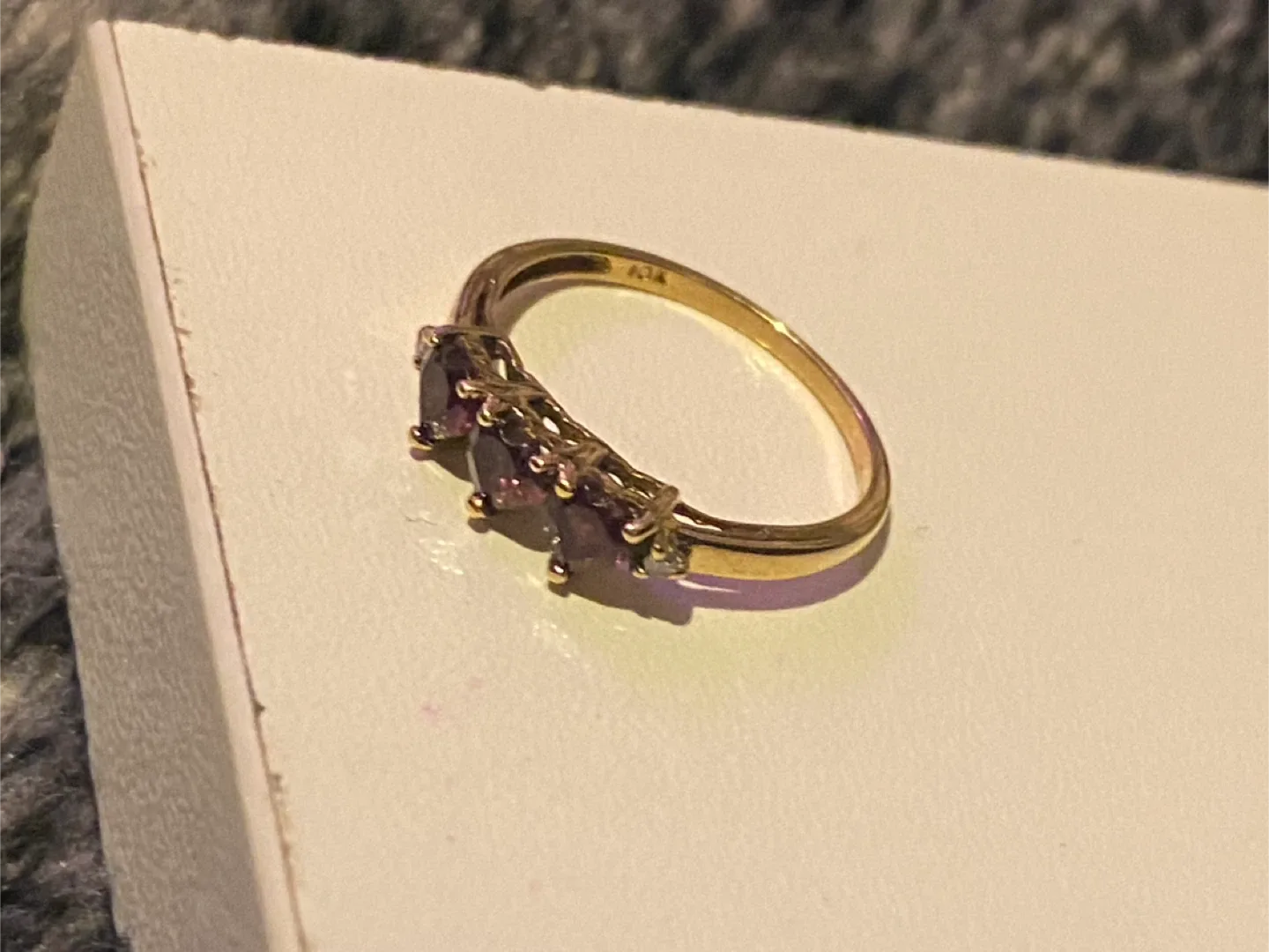 Gold Ring with Purple Stones image indicator(2)
