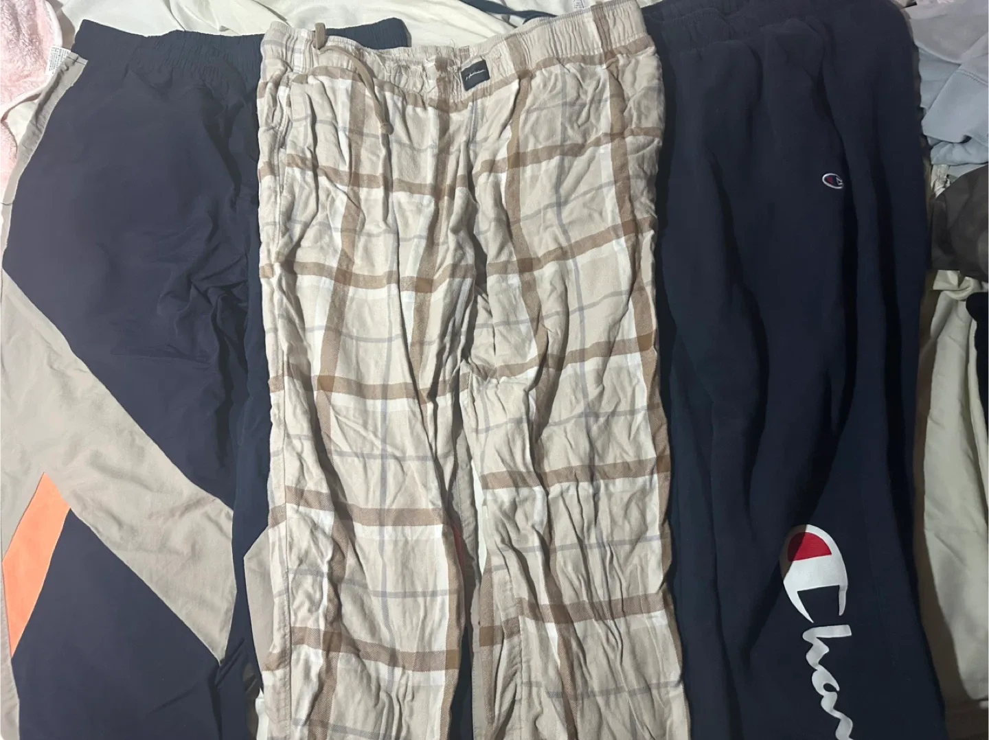 Hollister,champion pant-size Large image indicator(2)