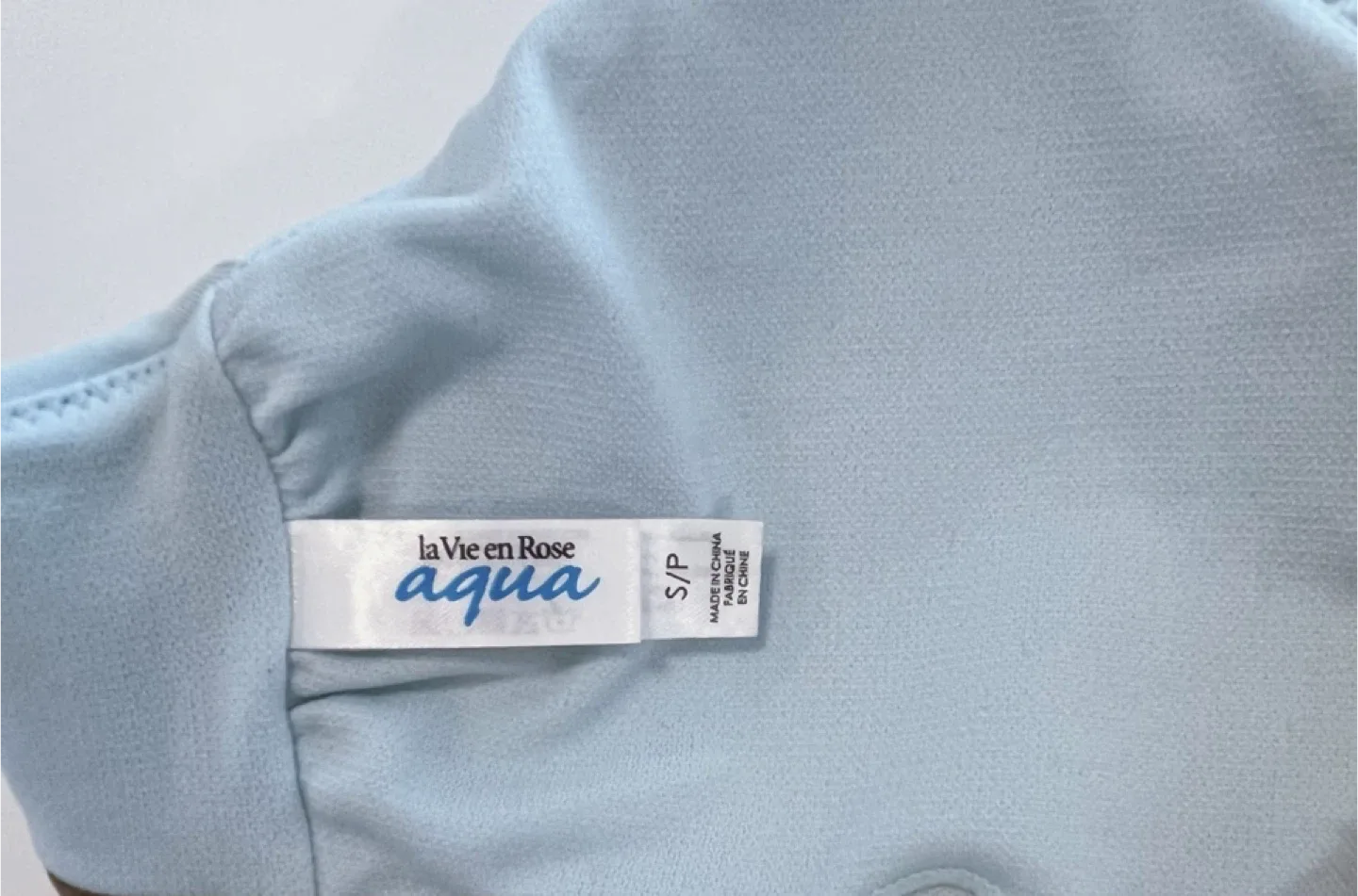 La Vie en Rose Aqua S/P & H&M US 8 Bikini Tops image indicator(3)