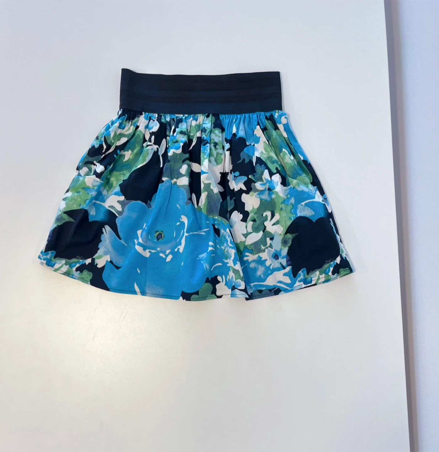 New Seduction Floral Mini Skirt-Size XS/S