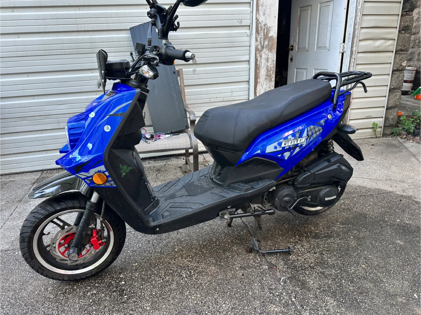 Blue Tao Tao ATM50-A1 Scooter motorcycle - photo 2