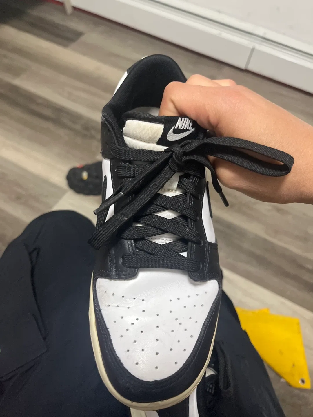 Nike Dunk Low Panda - Size 7.5 image indicator(3)