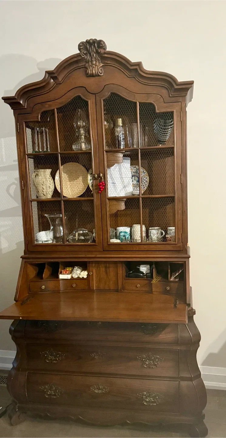 Solid wood display cabinet with desk combo image indicator(2)