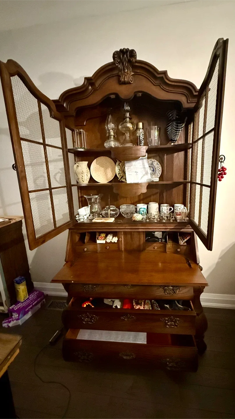 Solid wood display cabinet with desk combo image indicator(5)