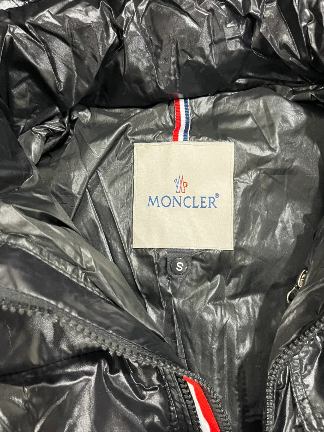 Moncler Black Puffer Jacket - Size Small image indicator(2)