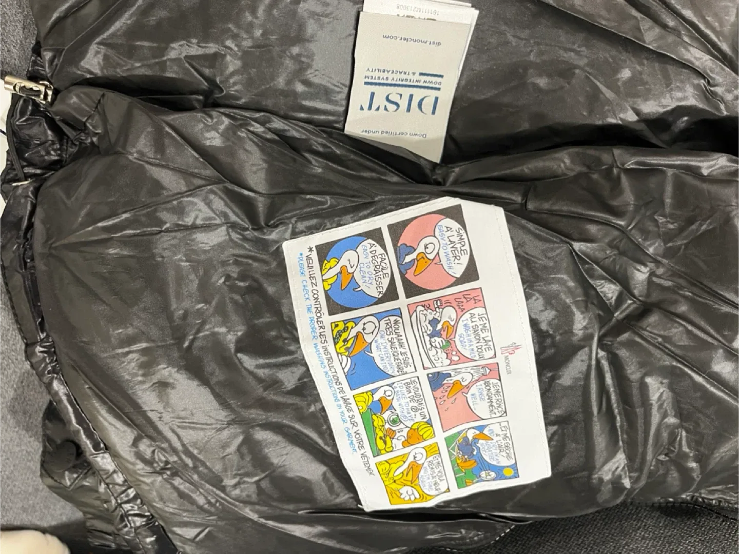 Moncler Black Puffer Jacket - Size Small image indicator(4)