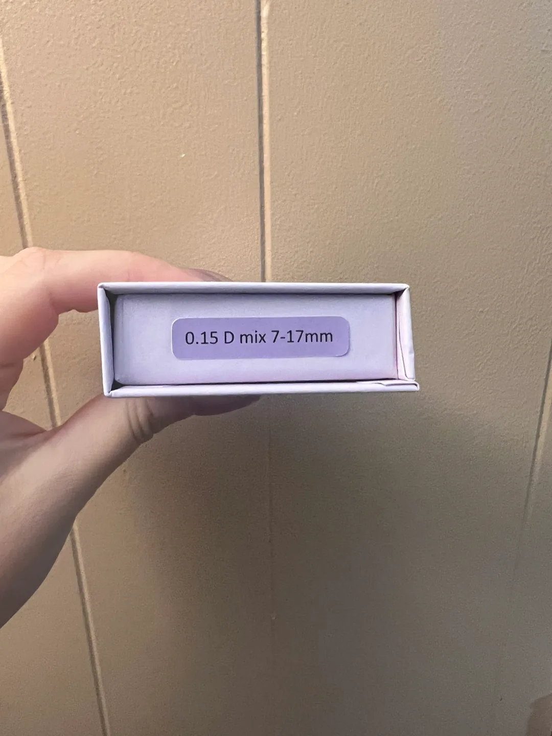 LivBay Lash Cloud 9 .15 D Mix 7-17mm Lashes image indicator(4)