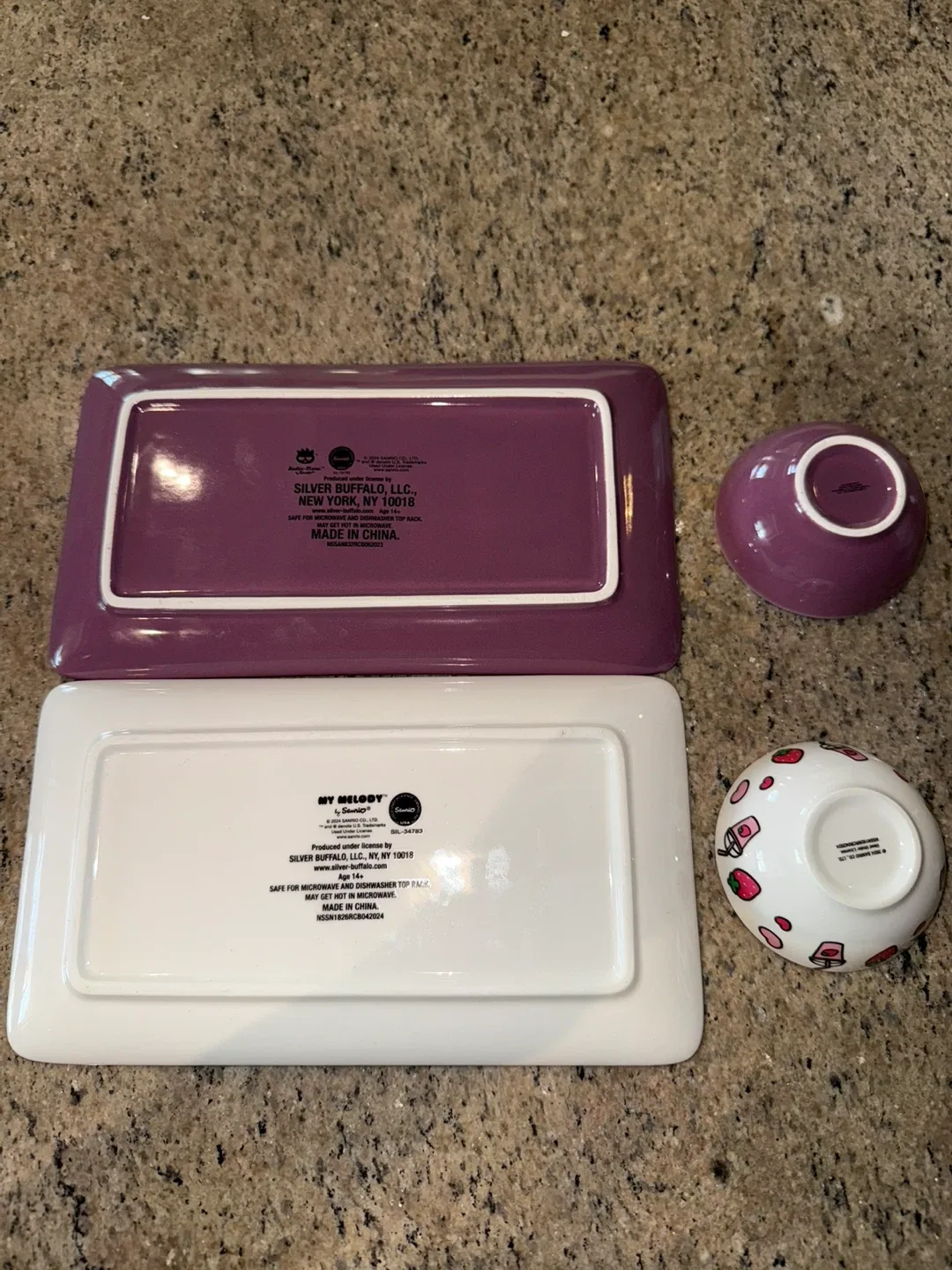 Hello Kitty & My Melody Dishes image indicator(2)