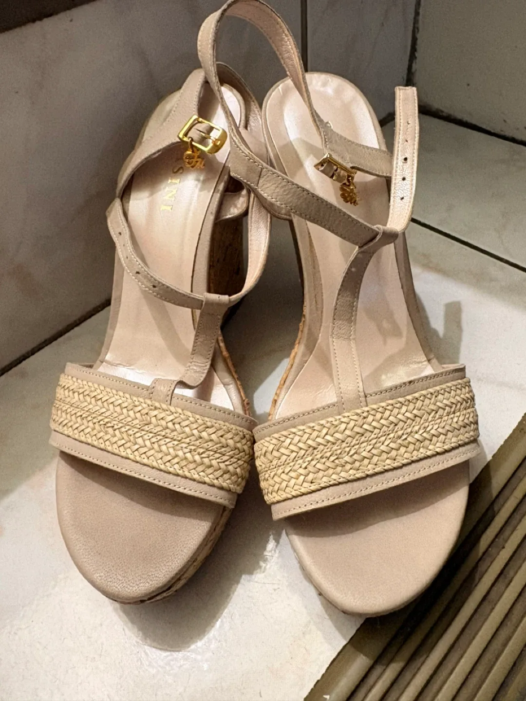 Talbots Women's Beige Wedge Sandals, Size 8.5