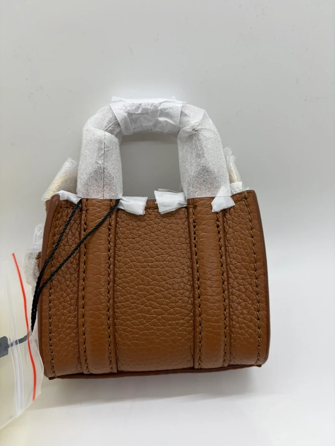 New Marc Jacobs The Nano Tote Crossbody image indicator(2)