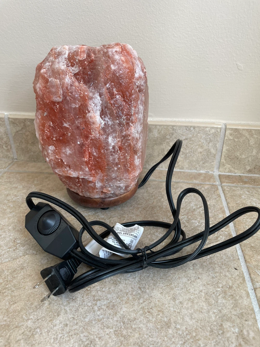 Himalayan Salt Crystal Lamp - photo 2