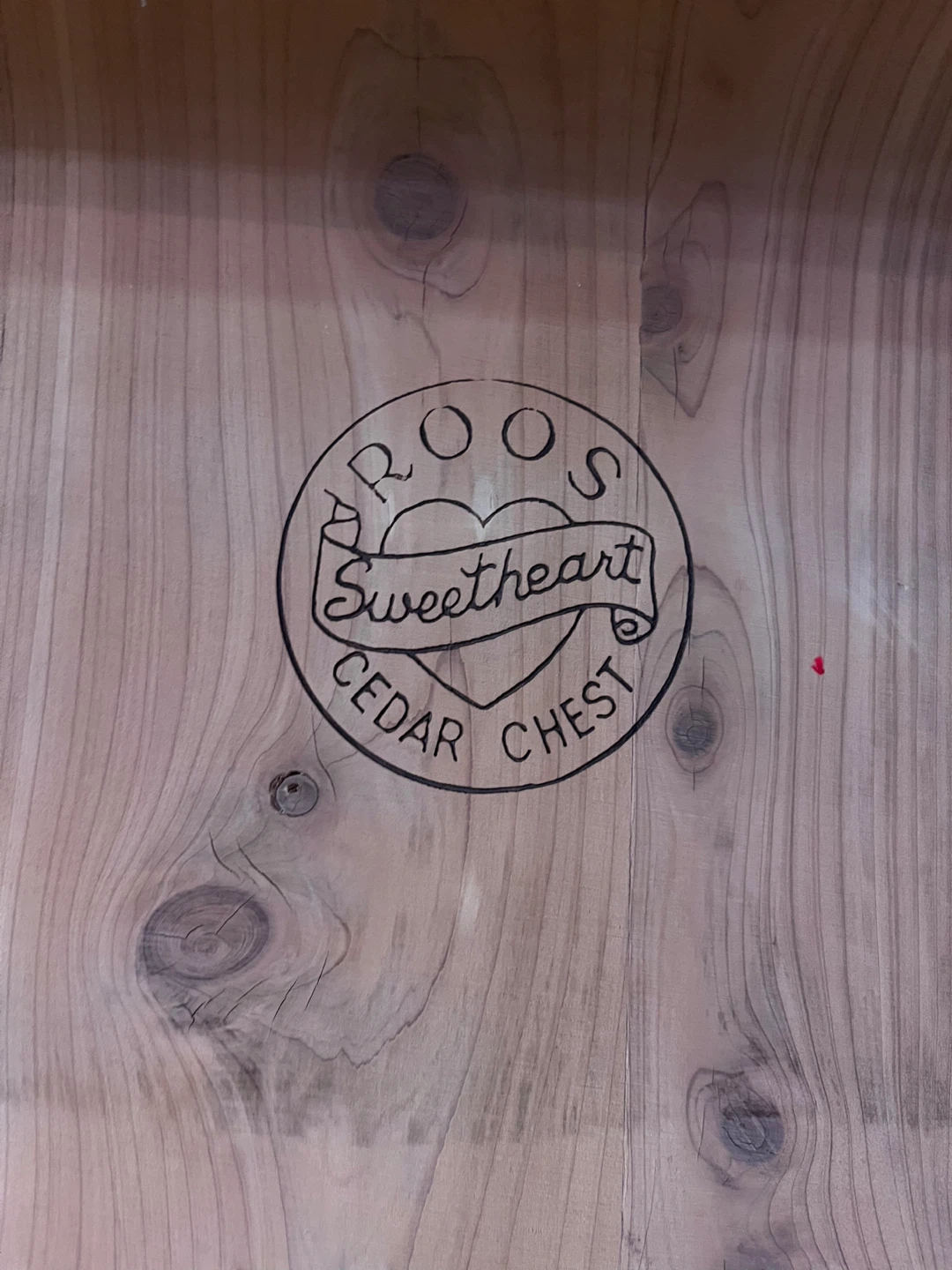 Roos Sweetheart Cedar Chest!