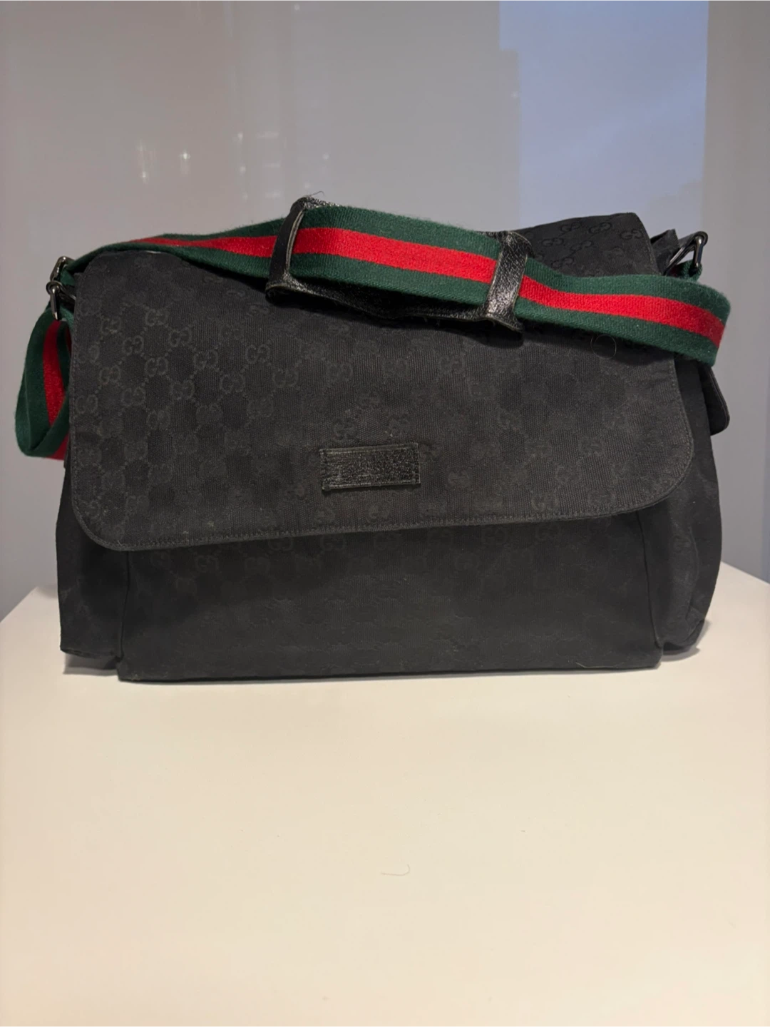 Gucci Black GG Canvas Messenger Bag - photo 2