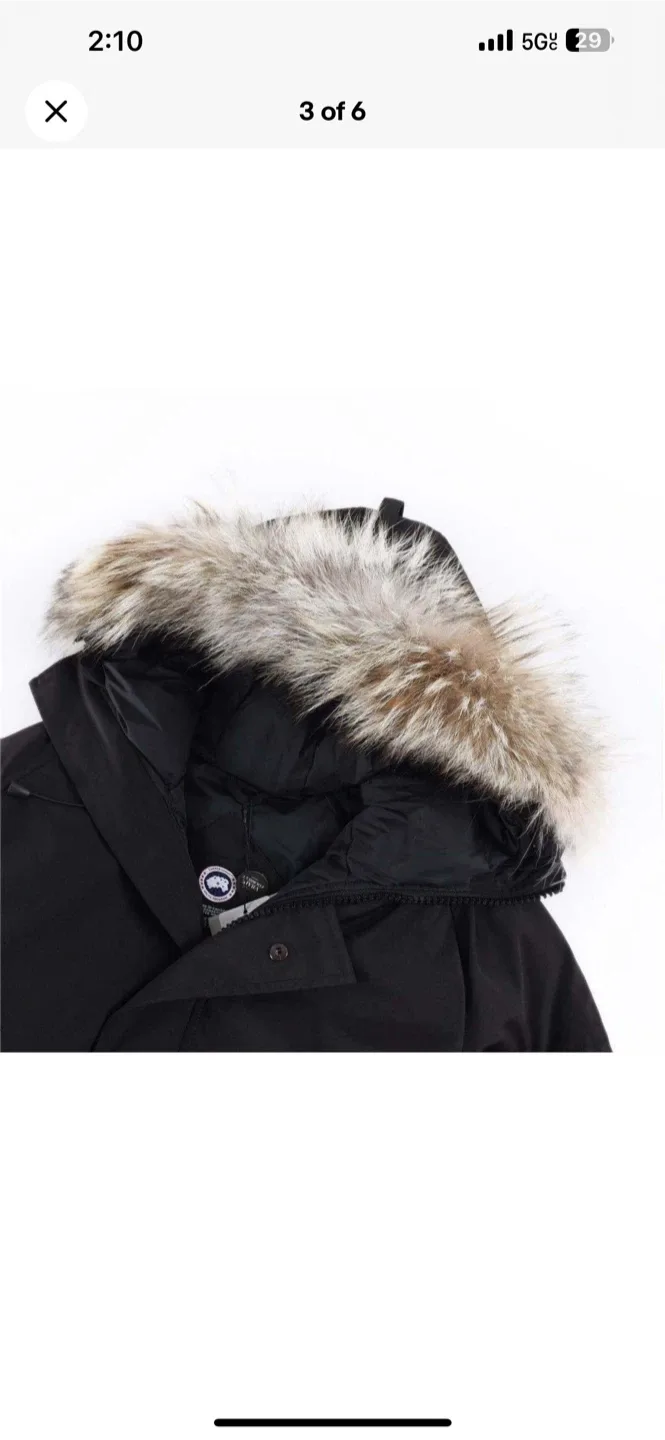 Canada Goose Black Bomber Jacket image indicator(5)