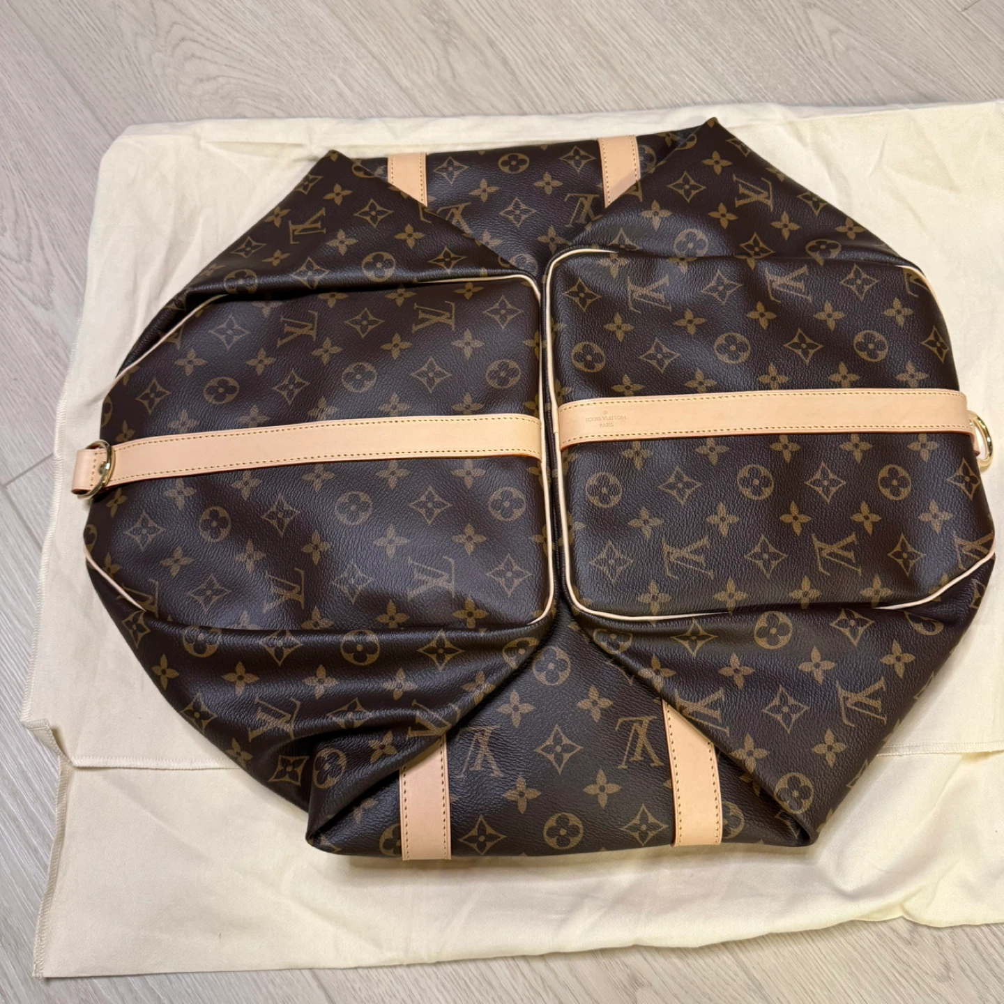 Brand new Louis Vuitton Keepall Bandouliere 50 - photo 4
