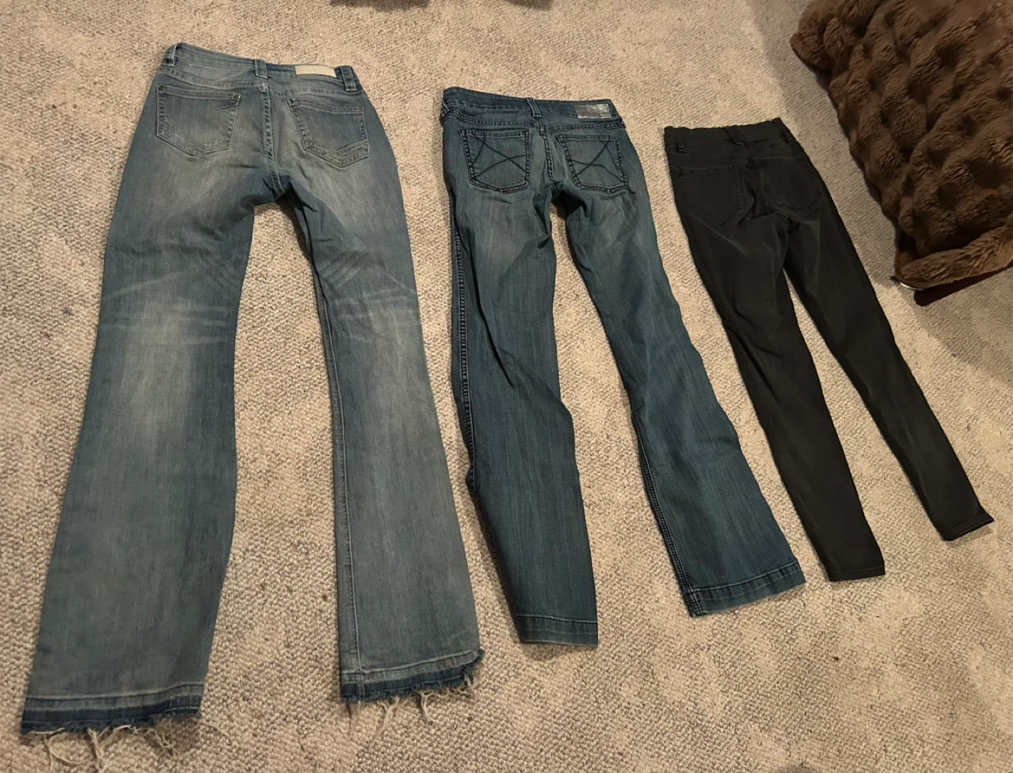 Size 27 Women’s Jeans $5 All - photo 2