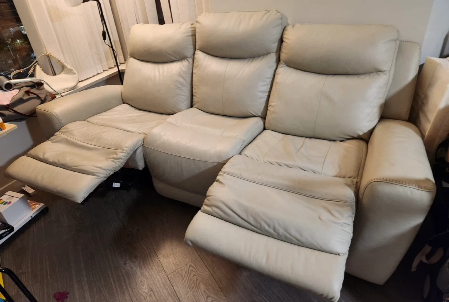 Beige Leather Reclining Sofa image indicator(2)