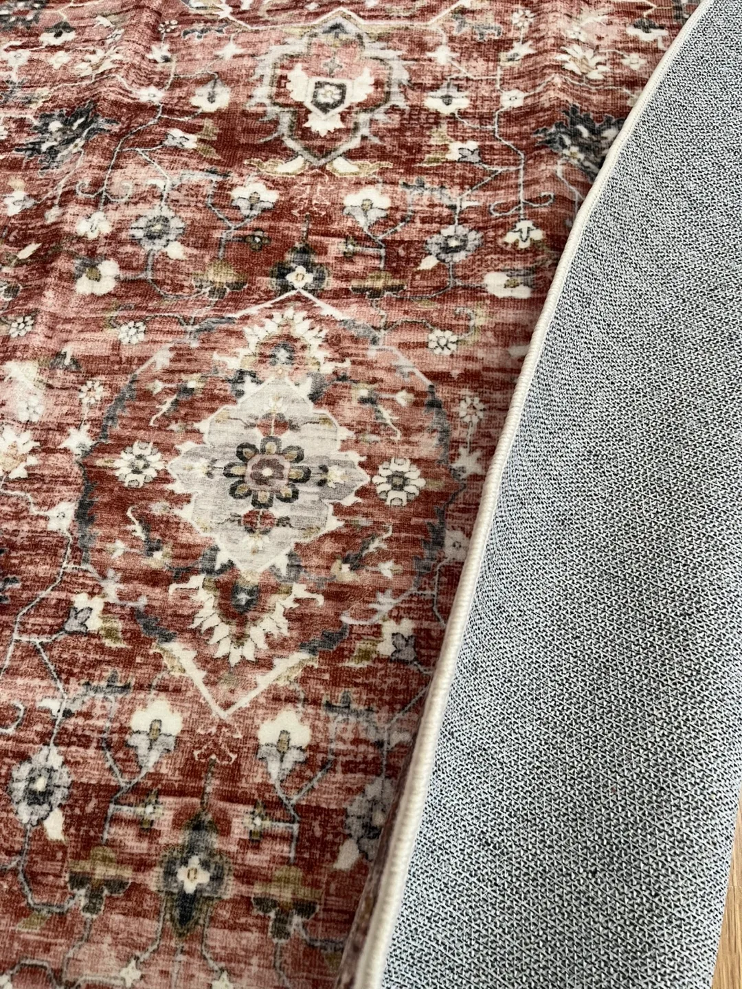 Brand New 3x8ft Brock Red Soft Runner Rug image indicator(3)