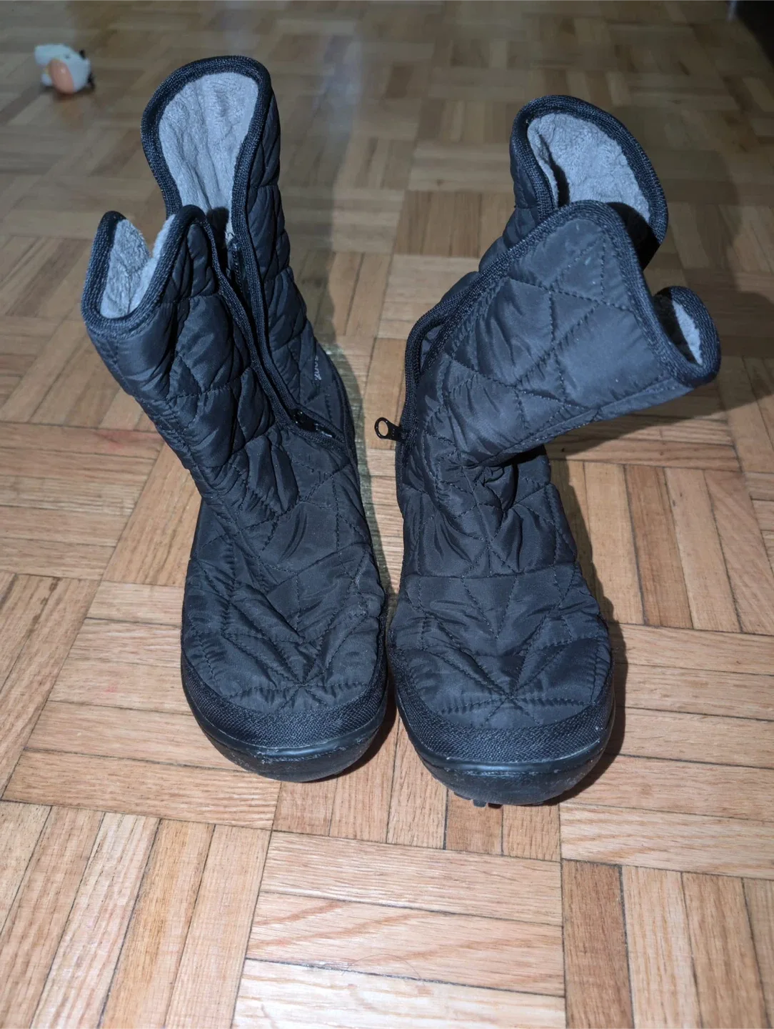 Columbia Women's Size 6.5 Winter Boots