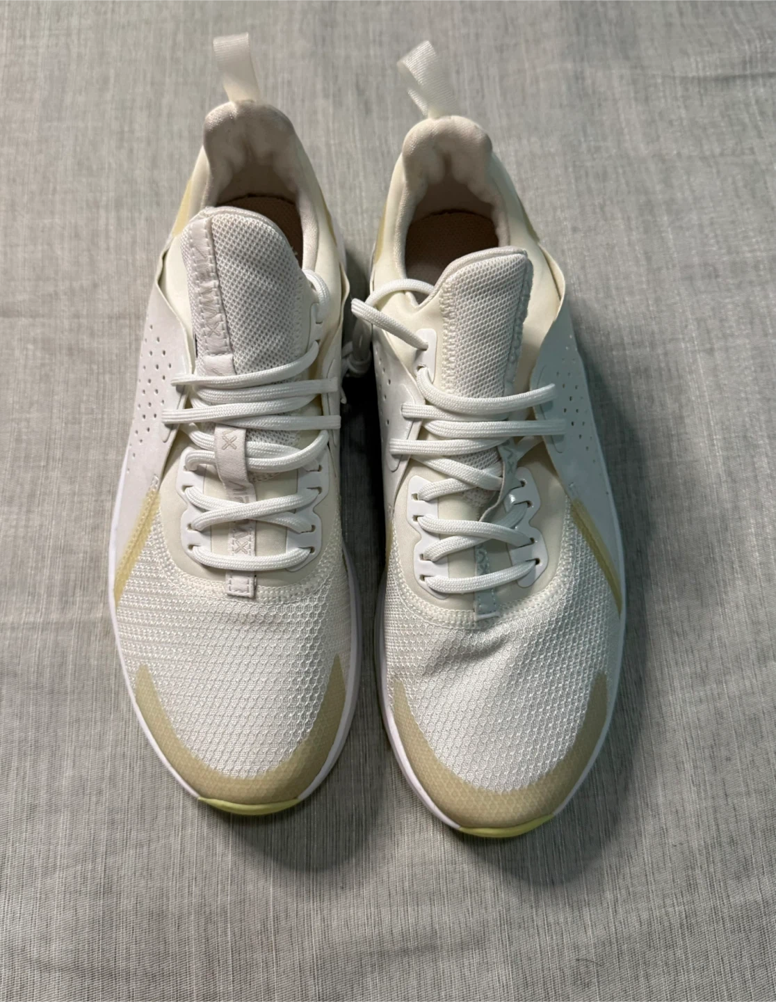 Nike Air Max Bella TR 4 Women's Training Shoes - photo 3