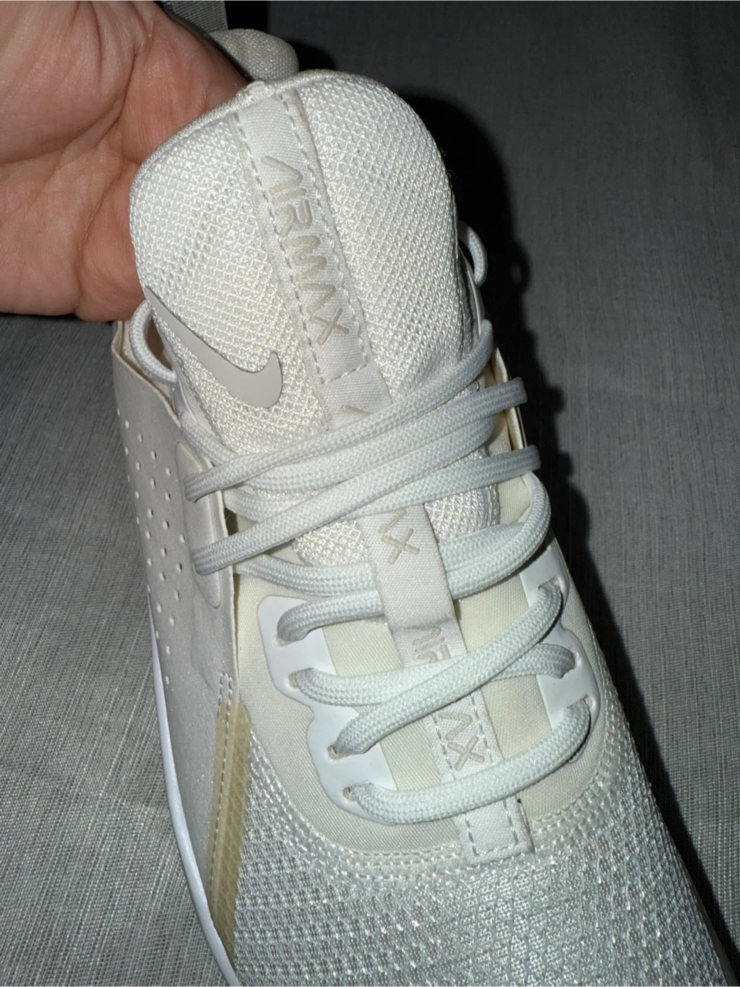 Nike Air Max Bella TR 4 Women's Training Shoes - photo 4