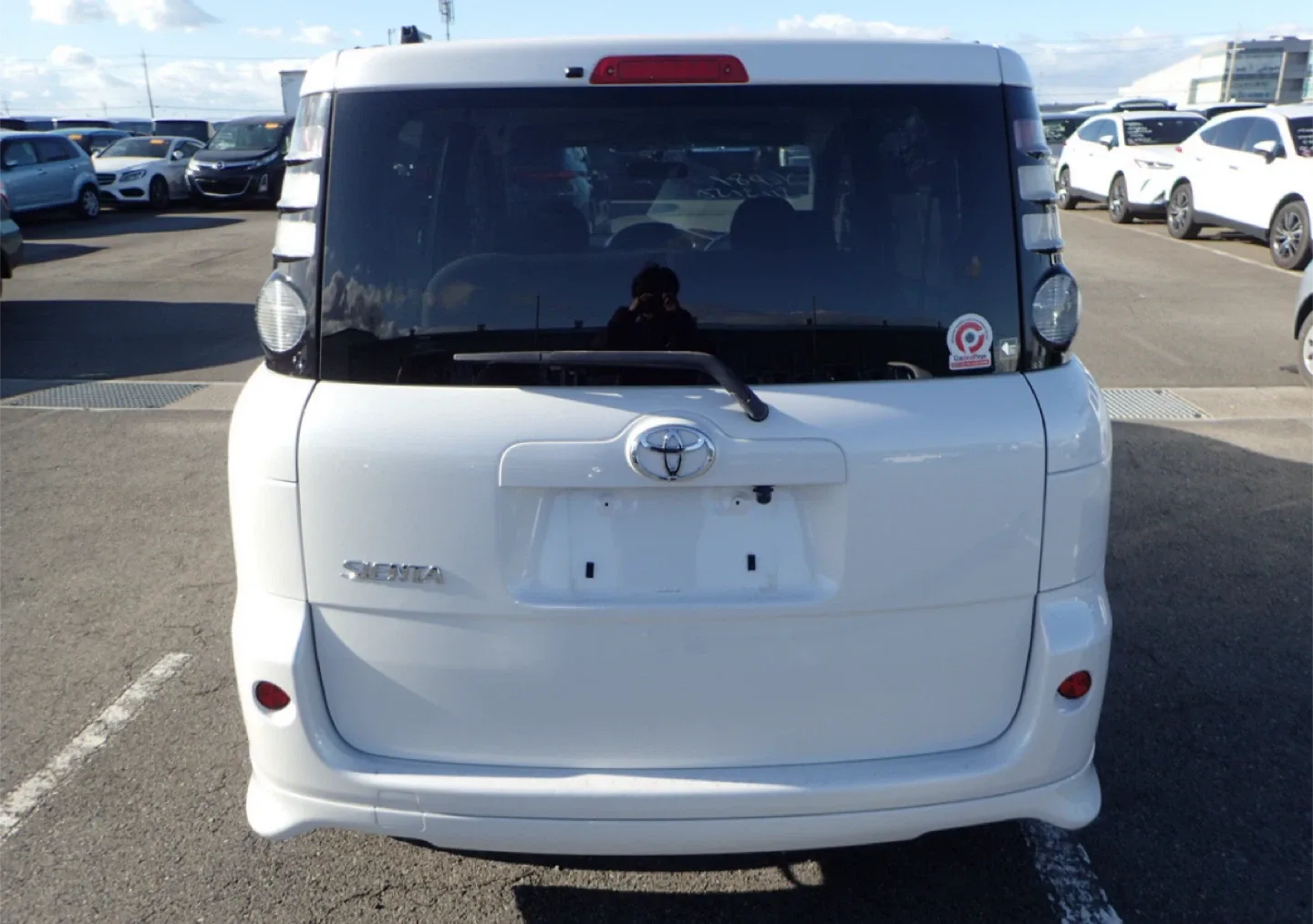 7 Seats Toyota Sienta (✅Very Clean, No Car Accidents) image indicator(2)