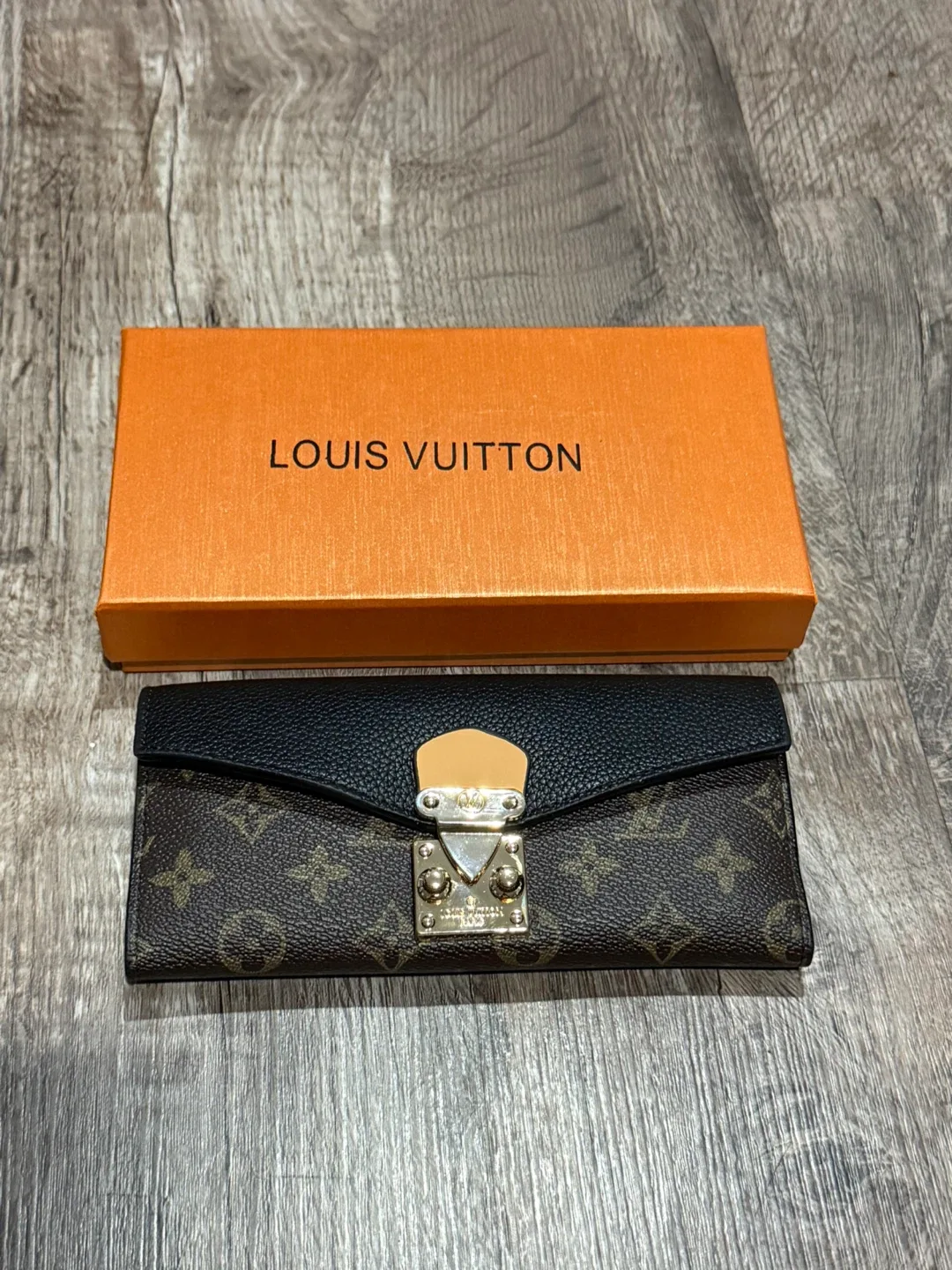 Lv wallet image indicator(2)