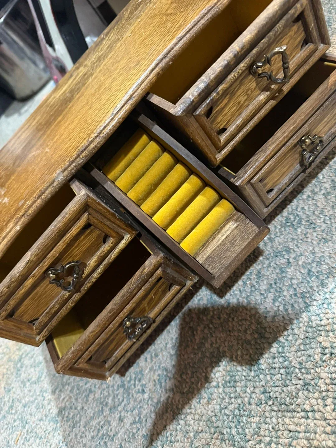 Vintage Wooden Jewellery Box image indicator(2)