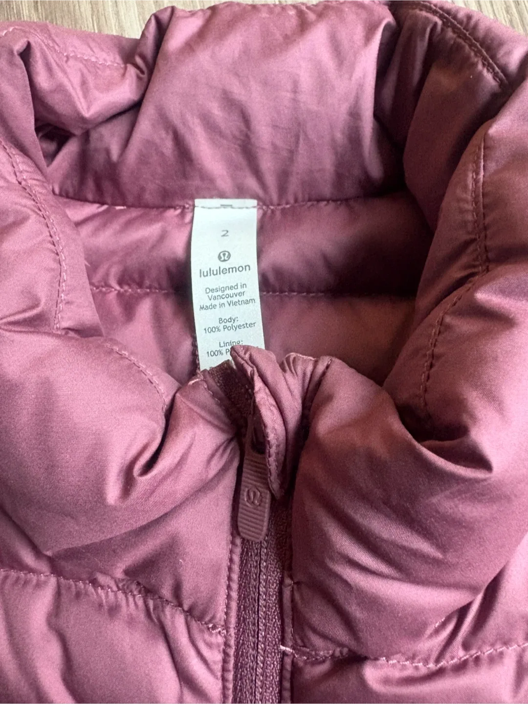 Lululemon Pack it down Vest - Size 2 image indicator(7)