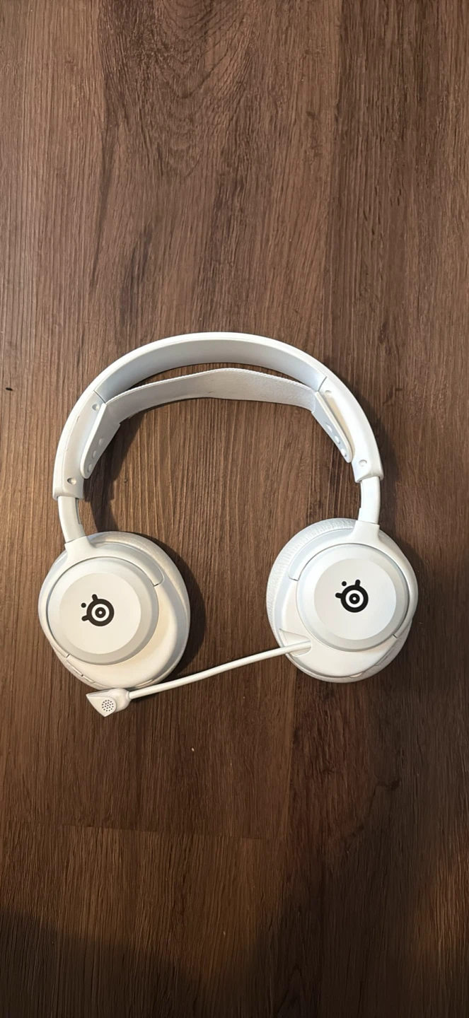 SteelSeries Arctis Nova 5 Wireless Gaming Headset - White, New