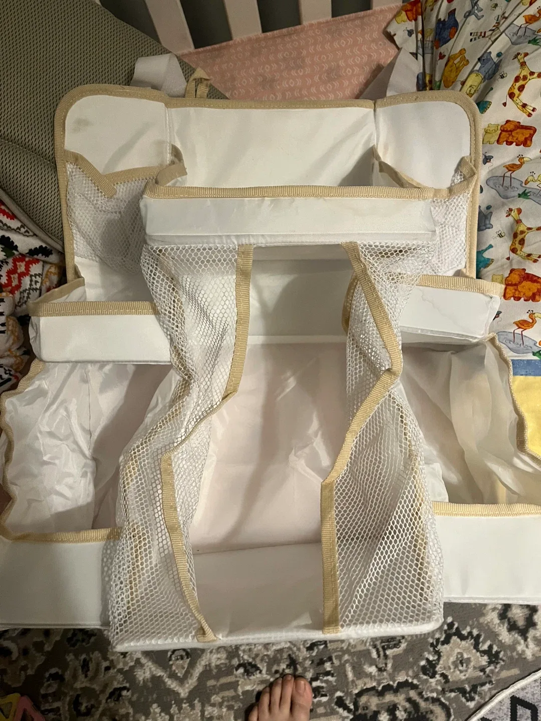 GORBUS Baby Bed Diaper Hanging Holder image indicator(4)