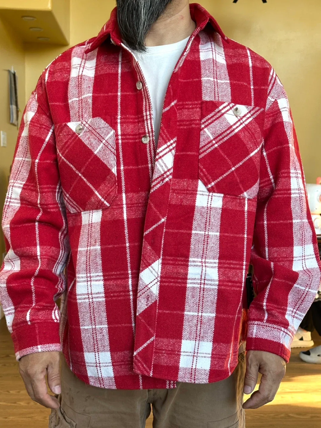 Brand New Men’s Red Plaid Flannel Jacket (CAN DELIVER)