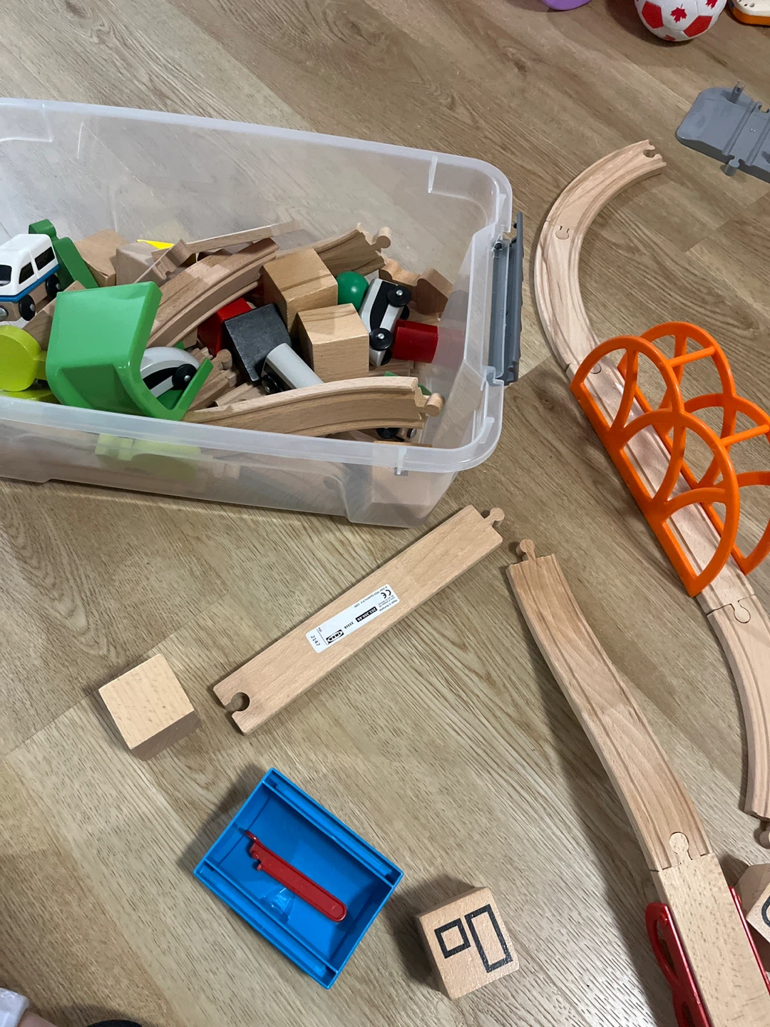IKEA wooden train set - photo 3