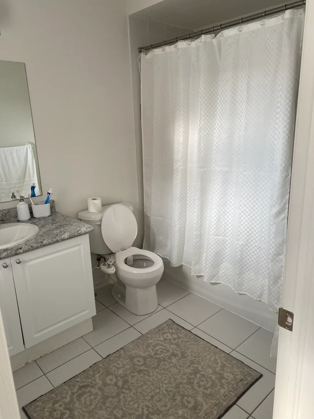 Bedroom for rent image indicator(9)