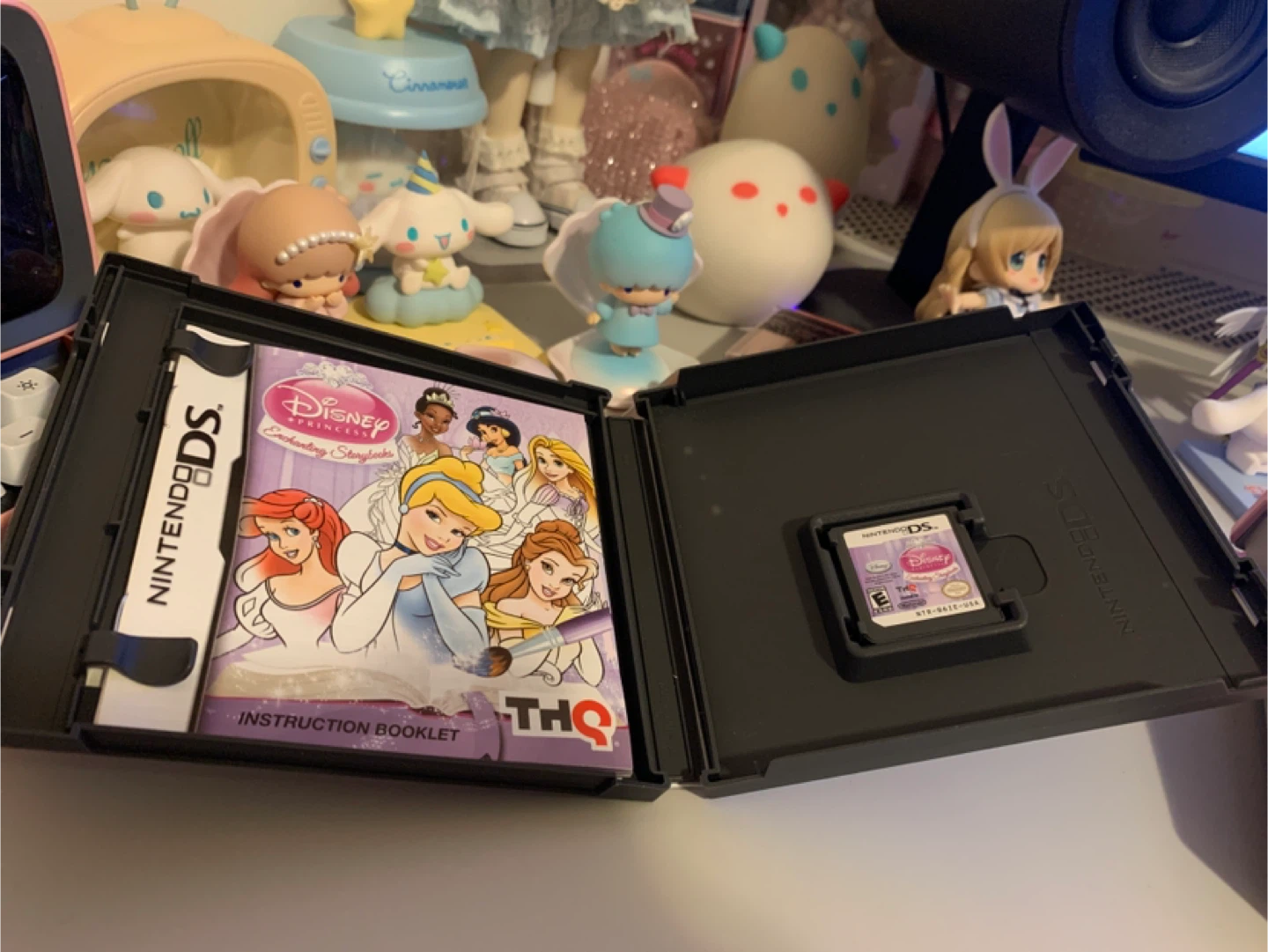 Disney Princess Enchanting Storybooks Nintendo DS Game - photo 2