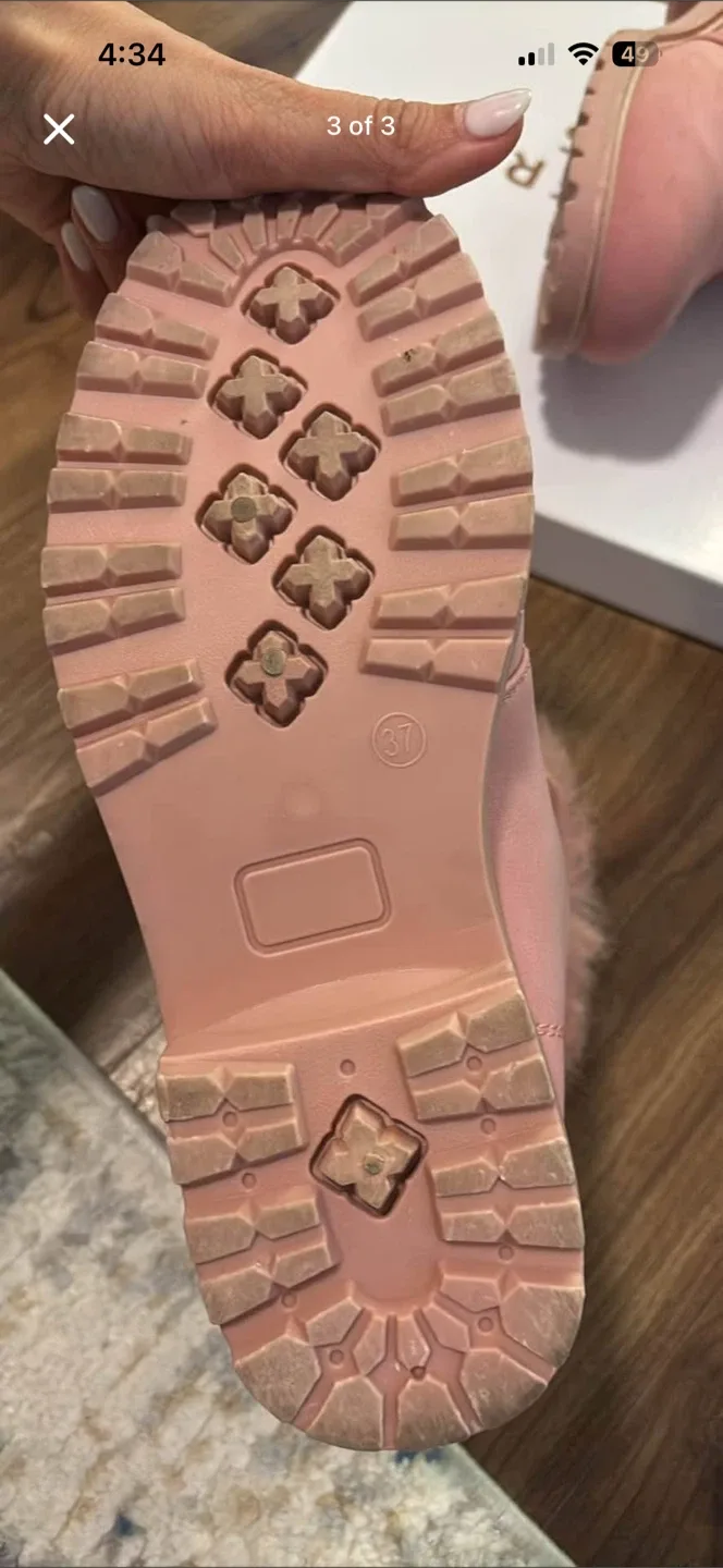 Pink Winter Boots - Size 7 image indicator(3)