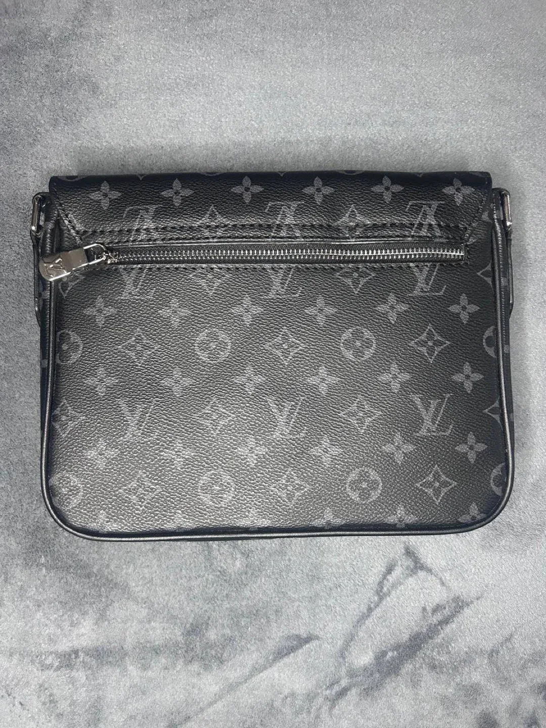 Louis Vuitton Other Bag image indicator(2)
