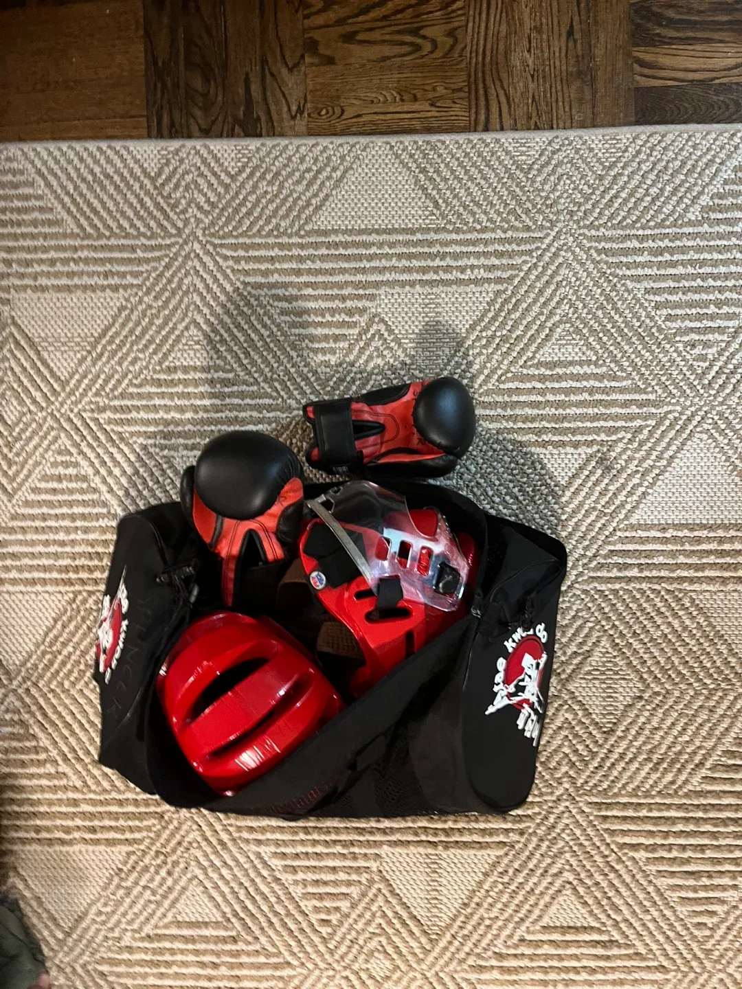 Tae Kwon Do Gear Set image indicator(2)